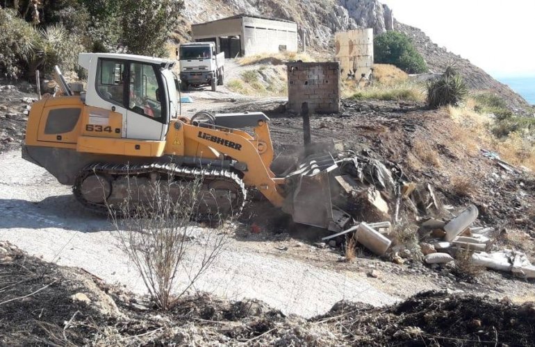 Φωτογραφικό υλικό από τον αντιδήμαρχο Καθαριότητας Γ. Μπελέγρη. 