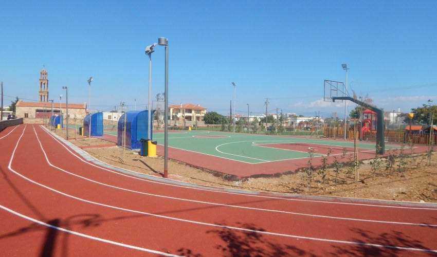 Ο αθλητικός χώρος στη Φάρκαινα