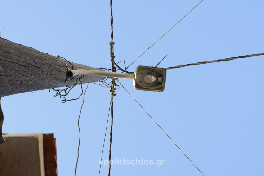 Ασυντήρητοι στύλοι ηλεκτροφωτισμού