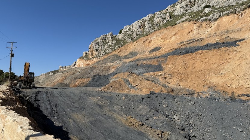 Δανειοθάλαμοι - Από το Μερσινίδι... στα 150 μέτρα από το Φράγμα Κόρης Γεφύρι
