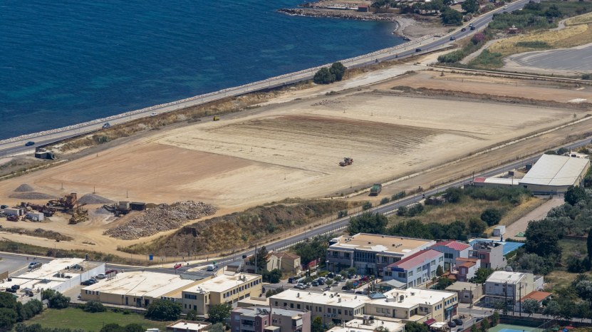 Για τέλος του 2027 "πάει" το αεροδρόμιο λόγω... ΔΕΥΑΝ Χίου