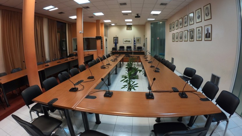 Νέος Κώδικας Τοπικής Αυτοδιοίκησης: Πόσες έδρες βγάζουν Χίος, Ψαρά και Οινούσσες