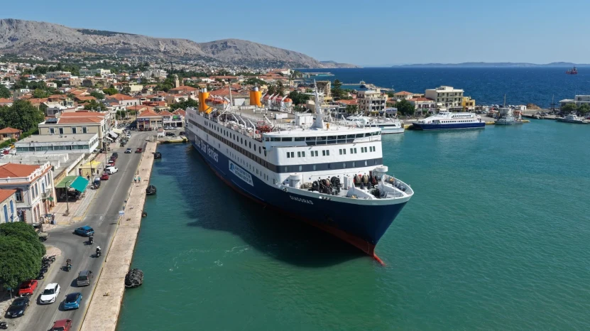 Χίος – Πειραιάς με έξι δρομολόγια τον Νοέμβριο και ερωτηματικά για τη συνέχεια
