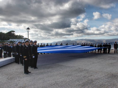 Οι φωτογραφίες ανήκουν στην Μαρία Ντινιακουδάκη, την οποία το Politischios.gr ευχαριστεί θερμά για την παραχώρησή τους. 