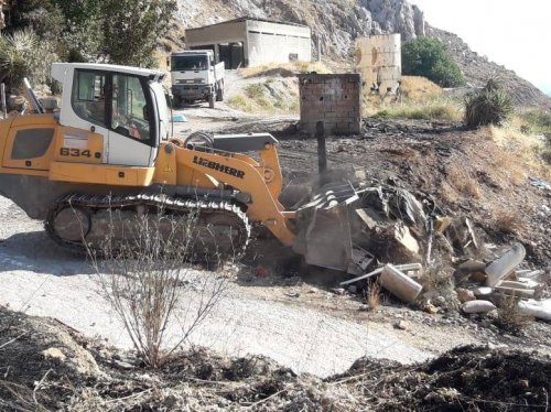 Φωτογραφικό υλικό από τον αντιδήμαρχο Καθαριότητας Γ. Μπελέγρη. 