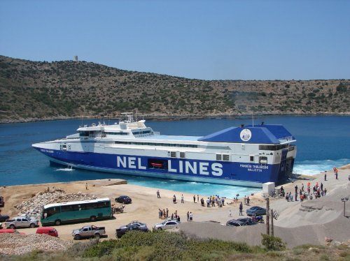 Άποψη του Λιμένα Μεστών πριν από σχεδόν μία δεκαετία. 