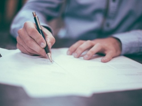 Εξετάσεις Ελληνομάθειας 2026: Όλες οι ημερομηνίες και οδηγίες συμμετοχής