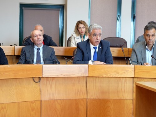 «Η Χίος καταρρέει με ευθύνη της Δημοτικής Αρχής Μαλαφή»