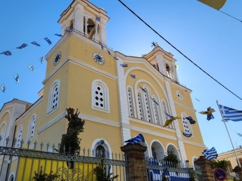 Κατανυκτικός εσπερινός και Ιερό Ευχέλαιο στον Μητροπολιτικό Ναό Χίου