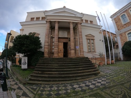 Ο Γιάννης Βούλγαρης πρόεδρος του Συλλόγου Φίλων Βιβλιοθήκης Κοραή