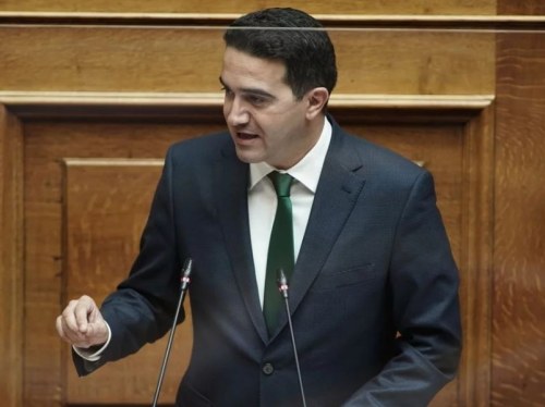 Η τροπολογία για το μνημείο και η δημοκρατία που φοβάται τη διαμαρτυρία