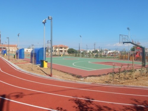 Με κάμερες και πρόστιμα απαντά ο Δήμος για την Φάρκαινα