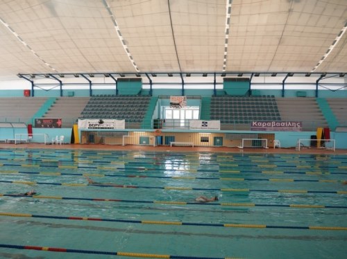 Προχωρούν με ίδια μέσα οι παρεμβάσεις σε κολυμβητήριο και γήπεδα