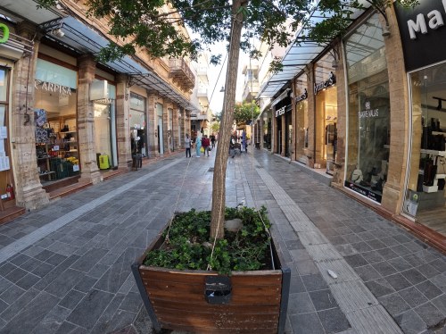 Επιχειρηματικότητα στη Χίο: Σταθερή άνοδος με κυριαρχία των υπηρεσιών και των ατομικών επιχειρήσεων