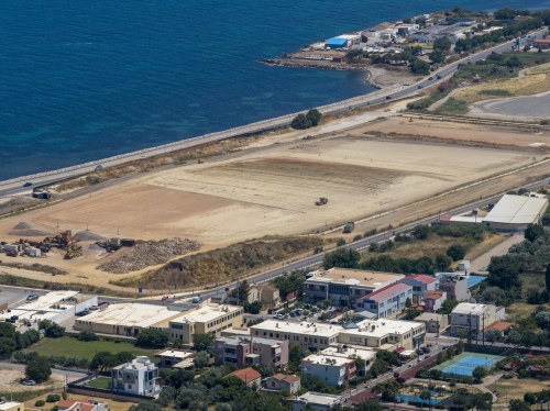 Για τέλος του 2027 "πάει" το αεροδρόμιο λόγω... ΔΕΥΑΝ Χίου