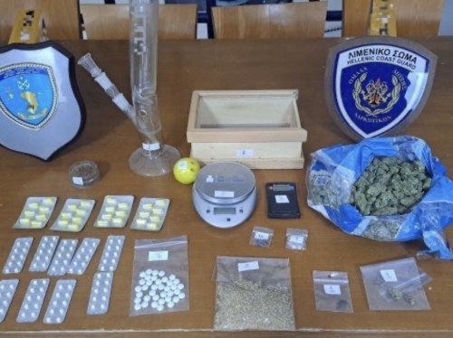 Συλλήψεις για ναρκωτικά σε Χίο και Καλλιθέα – Στη «φάκα» 84χρονος και 45χρονος