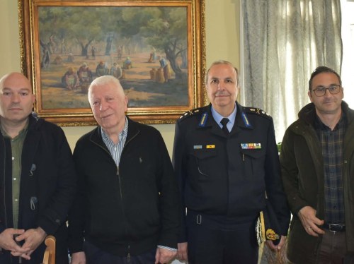 Συνάντηση Περιφερειάρχη με τον νέο Συντονιστή Πυροσβεστικών Επιχειρήσεων Βορείου, Νοτίου Αιγαίου και Κρήτης