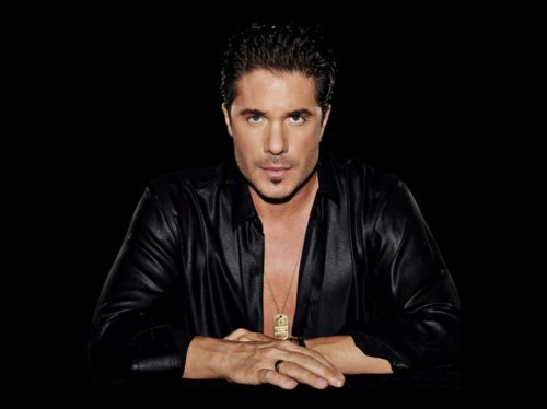 Η Χίος υποδέχεται τον Νίκο Οικονομόπουλο στις 5 Αυγούστου