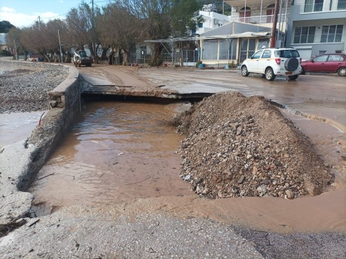 Νότια Χίος – «Πληγές» από την κακοκαιρία Erminio στον Εμπορειό