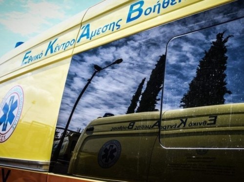 Τραυματισμός ανήλικου οδηγού δικύκλου σε σύγκρουση με φορτηγό