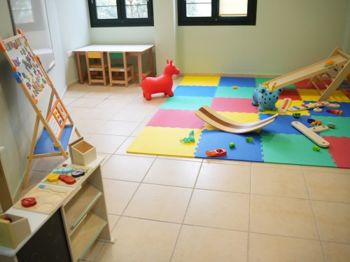 Αγωνία για τη λειτουργία των παιδικών σταθμών: Ερωτήματα χωρίς απαντήσεις