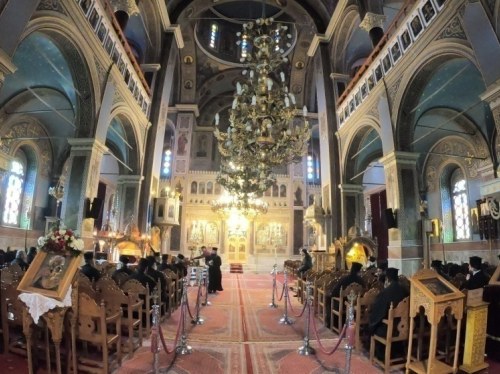 Ιερά Παράκληση υπέρ της ειρήνης του σύμπαντος κόσμου