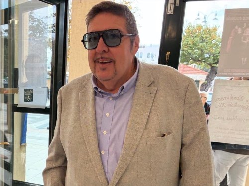 Νέα γραφεία για τη ΝΟΔΕ Χίου και τομεάρχες ανακοίνωσε ο Μιχάλης Μαυρής