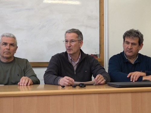 Πανελλήνιες με μετακινήσεις για 222 παιδιά των ΕΠΑΛ της Χίου