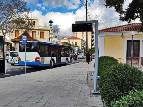 Έξι μήνες χωρίς λεωφορείο στα χωριά της Χίου: «Η αυτοδιοίκηση κοιμάται», καταγγέλλει ο Τριαντάφυλλος