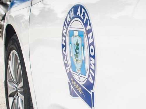 Συνελήφθη για κλοπή χρημάτων και κάμερας σε επιχείρηση