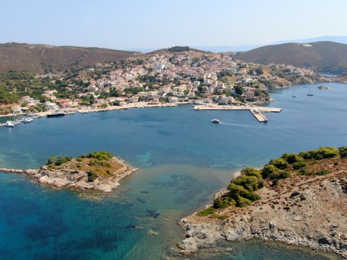 Δώστε (κι εσείς) κίνητρα για τα ιατρεία σε Οινούσσες και Ψαρά