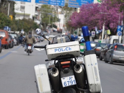 1.756 έλεγχοι για κράνος και 13 παραβάσεις