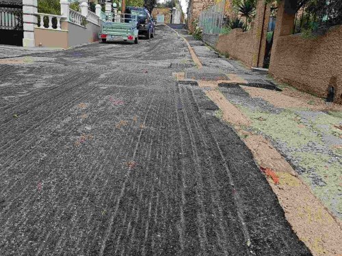 Ακόμα περιμένουν την αποκατάσταση των οδών από την τοποθέτηση οπτικών ινών