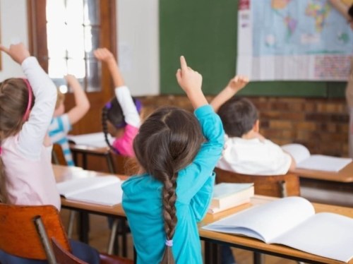 «Ο τζάμπας πέθανε»: Αντιδράσεις πυροδότησε η δήλωση της Χριστίνας Αλεξοπούλου για τους εκπαιδευτικούς