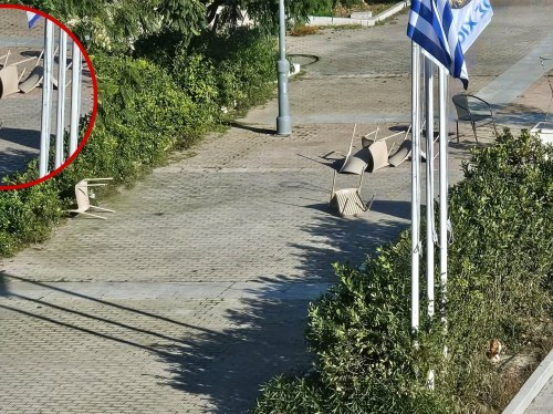 Γιατί από την τσέπη τους τα πλήρωσαν;