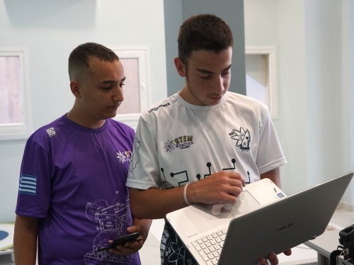 STEM 'n Robotix Academy | Ένα υπέροχο δώρο για το παιδί σας... και μια επένδυση για το μέλλον του!