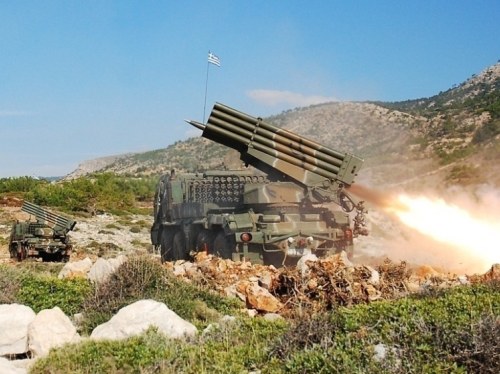 Βολές με πραγματικά πυρά σε Βακελώνα και Μάναγρο