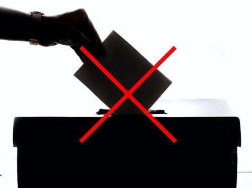 «Σωματείο φαντομάς» καταγγέλλει το ΣΕΙΥΧ