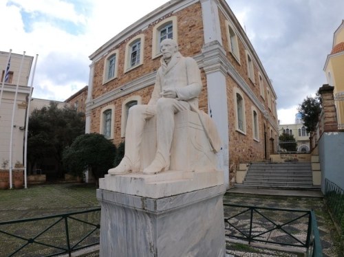 Εκλογές στον Σύλλογο Φίλων της Βιβλιοθήκης "Κοραής"