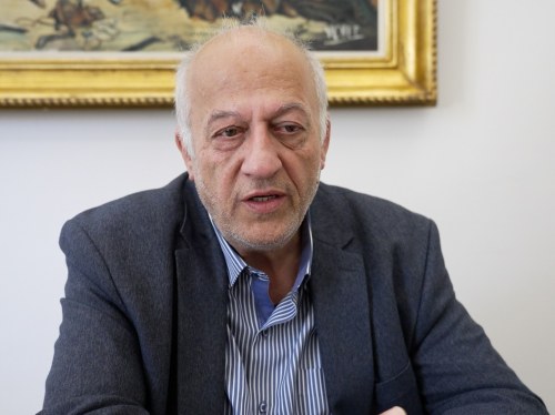 Στο "περίμενε" το Πυροσβεστικό Κλιμάκιο της Αμανής αλλά με ευθύνη της Πυροσβεστικής Υπηρεσίας Χίου