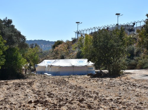 Χαλκειός - Συνελήφθη Χιώτης που πυροβόλησε στον αέρα τραυματίζοντας ελαφρά μετανάστη από τη ΒΙΑΛ