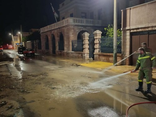 Στην πρώτη γραμμή και οι εθελοντές της Ιωνίας