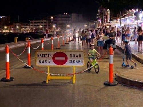 Μια πρόταση για την ορθή καλοκαιρινή μονοδρόμηση της Προκυμαίας
