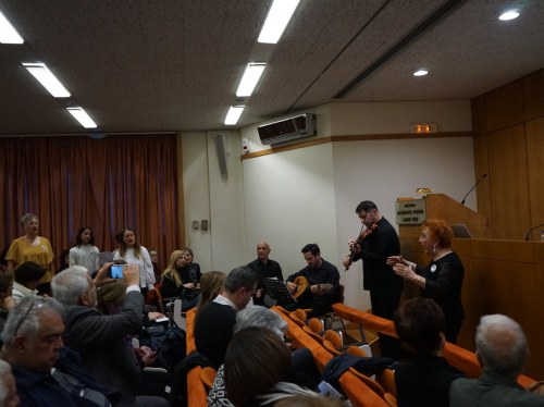 Αφιέρωμα στο Προσφυγικό, μέσα από τον λόγο, την εικόνα και το τραγούδι