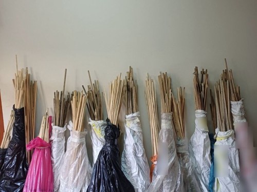 Παραδόθηκαν αυτοβούλως και συνελήφθησαν ακόμα 484 ρουκέτες