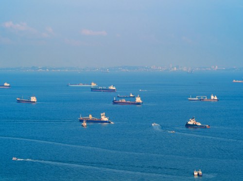 10 ελληνικά πλοία στον Περσικό Κόλπο με 85 Έλληνες ναυτικούς