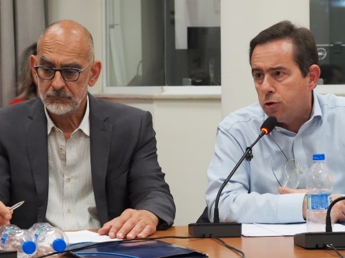 4ωρες προεκλογικές εξαγγελίες Μηταράκη για το αεροδρόμιο της Χίου