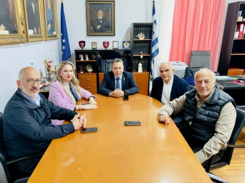 Συνάντηση για την ενίσχυση του ΕΚΑΒ στη Χίο