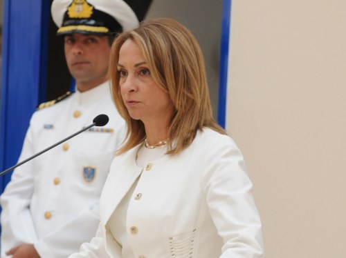 Παρέμβαση Ελπίδας Τσουρή για τις εκτάσεις του αεροδρομίου: «Ανεξήγητες καθυστερήσεις, είμαι έκπληκτη»