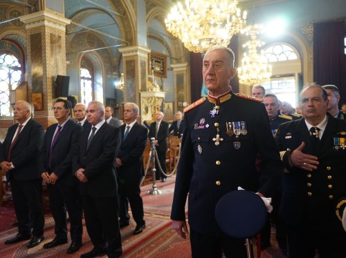 Διπλή εορτή στη Μητρόπολη Χίου για τα Εισόδια της Θεοτόκου και τις Ένοπλες Δυνάμεις